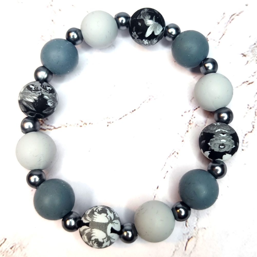 Black Gray flower silicone bracelet stretch silver